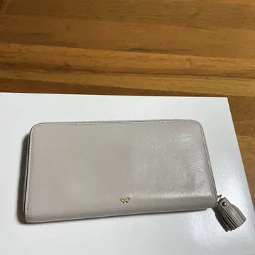 ANYA HINDMARCH 장지갑