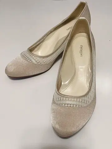 빅 사이즈 26cm 베이지 스웨이드 느낌 하이힐 펌프스