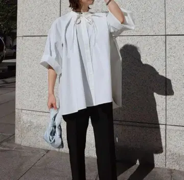 [ 새상품 ] 마차트 리본 턱 블라우스 화이트