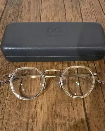 OG x OLIVER GOLDSMITH NOUN X-3