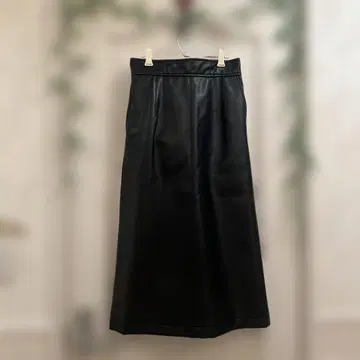 MOUSSY 인조 가죽 타이트 스커트 안감 있음 M