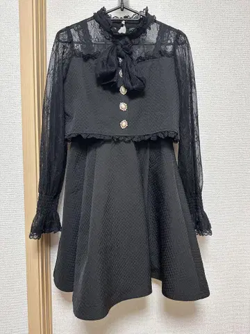 ROJITA 레이스 슬리브 퀼팅 원피스