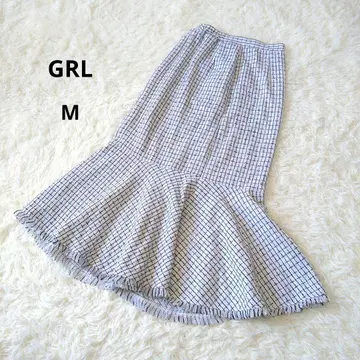 GRL 트위드 머메이드 플레어 스커트 화이트 x 블랙 체크 프린지 M
