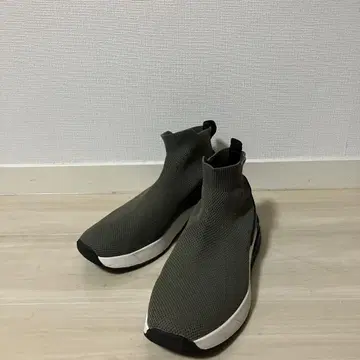 zara 니트 스니커즈 올리브