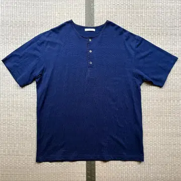 [ 새상품급 ] rinoneca 헨리넥 풀오버 Marine 사이즈 L