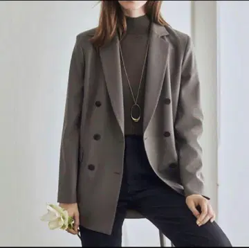 새상품급 theory luxe NEW SAXONY 더블 자켓 36