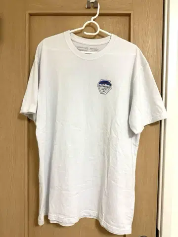 파타고니아 화이트 리사이클 T셔츠 L