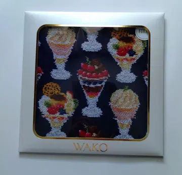 와코 페이러 손수건 [ WAKO PARFAIT ] 네이비 미사용 새상품