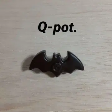 [ 새상품 미사용 ] Q-pot. 박쥐 쇼콜라 브로치 초신품