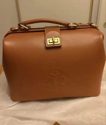 스타벅스 브라운 핸드백