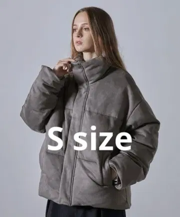 CLEL Volume Highneck Short Padded Jacket