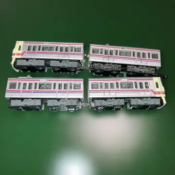 B트레 게이오선 철도 모형 4량 세트 화이트, 빨간색, 옐로우 컬러