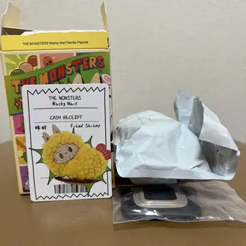 THE MONSTERS 라브브 Wacky Mart 에비후라이 피규어