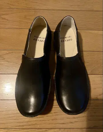 히혼이치 나카노 블랙 천연 가죽 슬립온