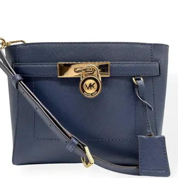 컨디션 최상 MICHAEL KORS 숄더백 가죽 네이비 사선 가케