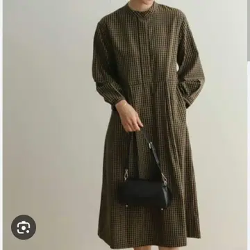 새상품급 어반 리서치 체크 무늬 벌룬 슬리브 원피스 루즈핏 세탁기