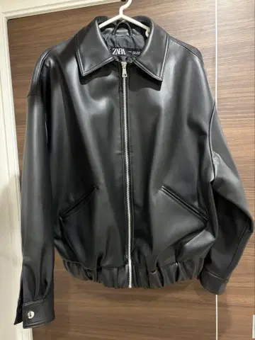 ZARA 페이크 가죽 자켓 M 사이즈