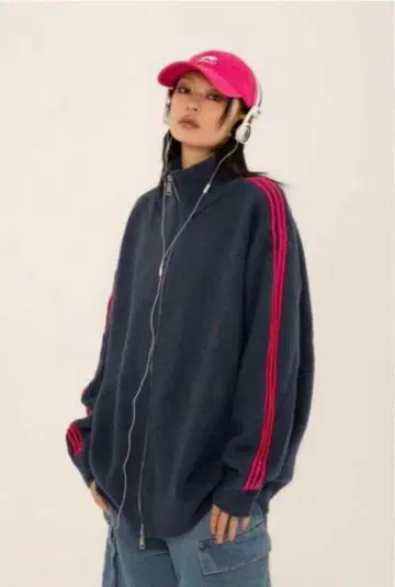 지저인 트랙 자켓 하이넥 스웨터 M