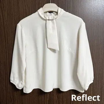 새상품급 Reflect 리플렉트 상의 풀오버 블라우스 목 부분 펄 장식