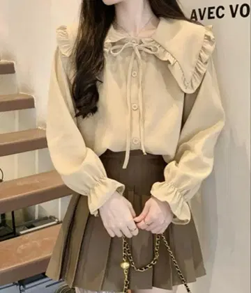 frunco 프란코 카라 부착 프릴 리본 블라우스 셔츠 베이지
