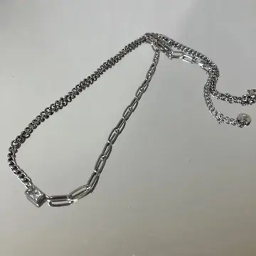 이아파피요네 금속 대응 목걸이