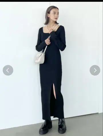 EMODA 리브 슬릿 롱 원피스