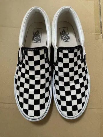 VANS 체크 무늬 슬립온