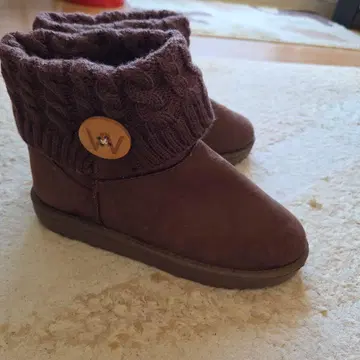 브라운 어그 부츠 니트 커프 포함 (즉시 구매 시 500엔 할인)