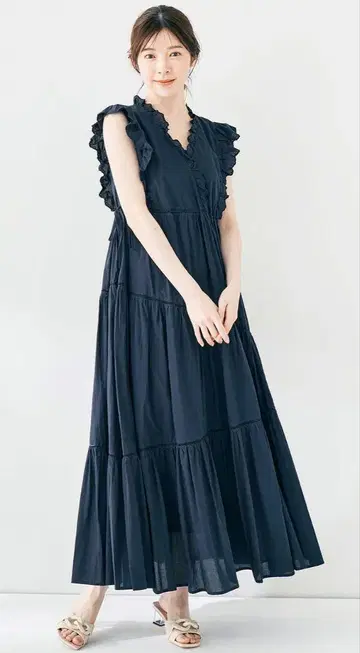 [새상품] 코코딜 자수 프릴 티어드 원피스