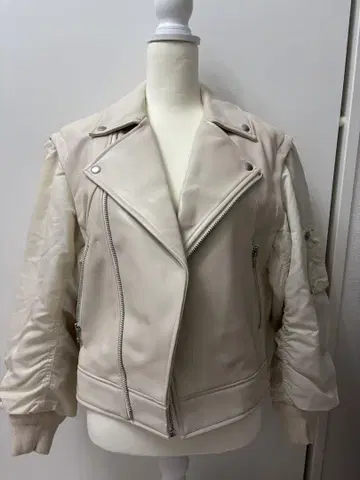 MOUSSY 아이보리 가죽 라이더 자켓