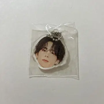 INI 니시 히로토 얼굴 아크릴 키링 캡슐 토이