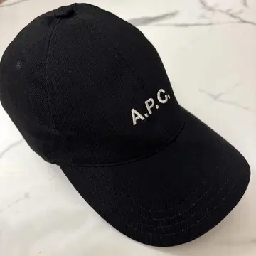 A.P.C. (아페쎄) 캡