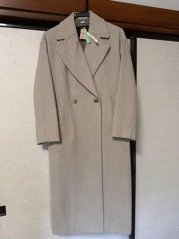 베이지 더블 브레스트 롱 코트