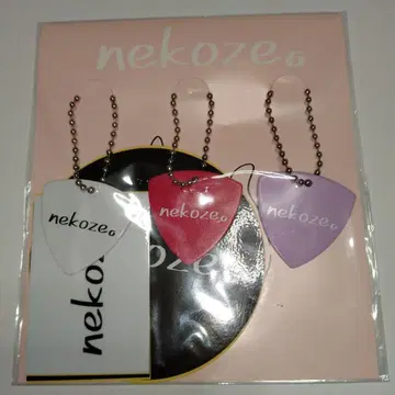 이코러브 nekoze. 피크 키링 & 스티커 세트 마이카 히토미 에미리