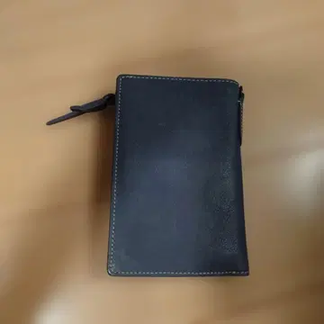 CORBO 네이비 가죽 접이식 지갑