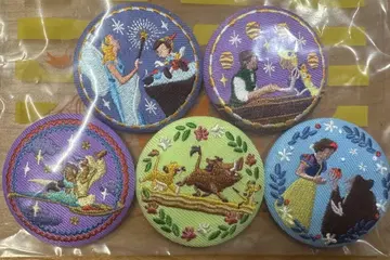 Disney Characters 자수 캔뱃지 비스킷 5개 세트