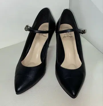 HIMIKO On Rounge 가죽 스트랩 펌프스 블랙 23cm