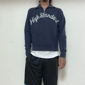 HIGH!STANDARD 하이 스탠다드 자수 하프 지퍼 맨투맨 1