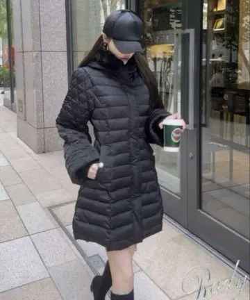 Rady 허리 라인 파이버 다운 블랙 S