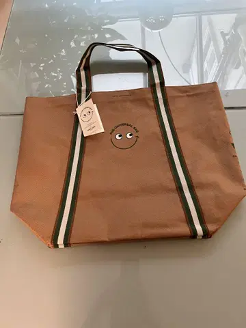 초 레어!! 안야 힌드마치 and 홀 푸즈 콜라보 에코백