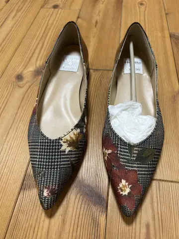 Odette e Odile 플라워 무늬 펌프스 24.5cm 미사용 새상품