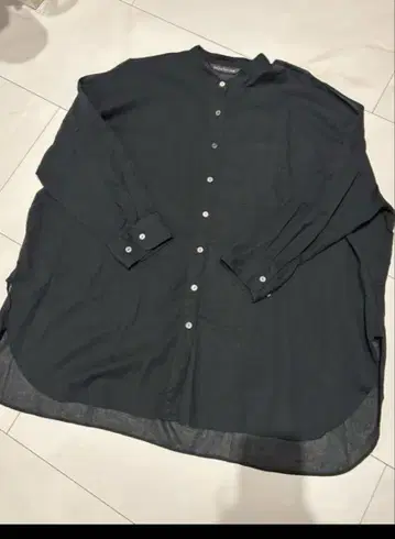 미즈이로 인드 블라우스