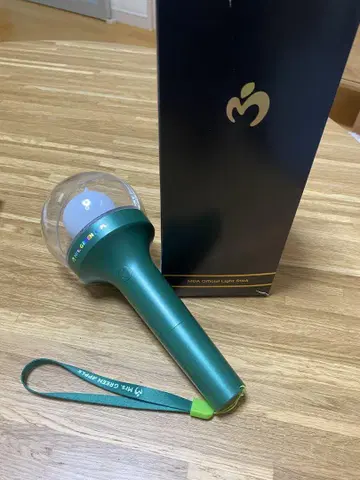 Mrs. GREEN APPLE 라이트 스틱 응원봉