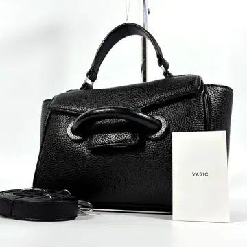 컨디션 최상 바지크 숄더백 2way 에버 미니미니 주름 가죽 블랙