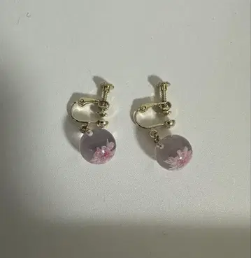 귀찌 핑크 꽃