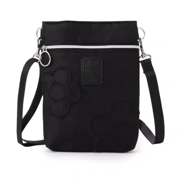 MARY QUANT(마리콴트) 스마트폰 숄더 포켓 플러스(대)