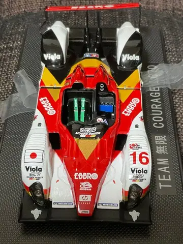 1/43 쿠라주 LC70 팀 무겐 #16 2006