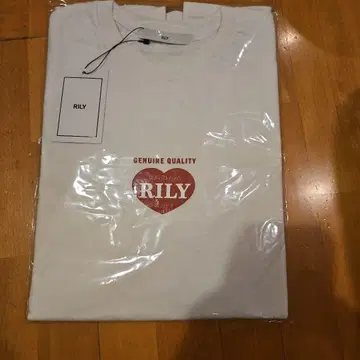 RILY 하트 프린트 T셔츠 화이트 이마이치 류지