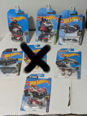 6 hot wheels SharkBite, batmobile