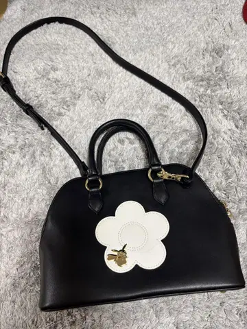 MARY QUANT 포켓몬 콜라보 블랙 숄더백